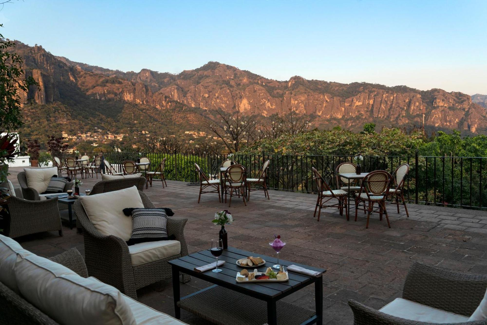 Posada Del Tepozteco - Hotel & Gallery Tepoztlan Ngoại thất bức ảnh
