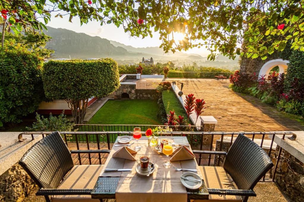 Posada Del Tepozteco - Hotel & Gallery Tepoztlan Ngoại thất bức ảnh
